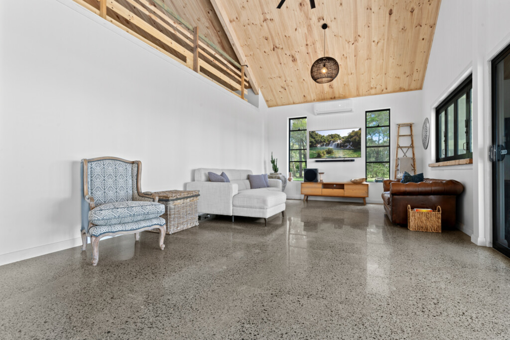 concrete polishing central coast - bradshaw concrete designs - newcastle